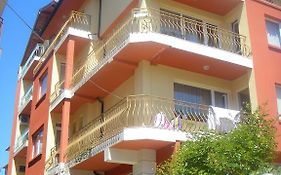 Violeta 7 Guest House